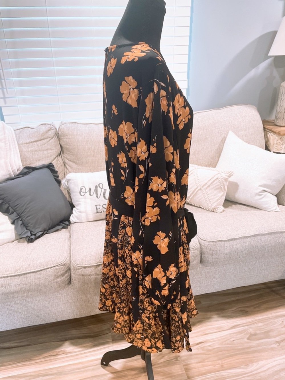 Mittoshop Orange and Black Floral Mini Dress Size M - Picture 6 of 10